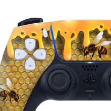 Load image into Gallery viewer, Honeycomb Custom Wireless PS5 Controller