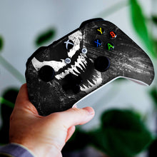 Load image into Gallery viewer, Venom Xbox One  Controller
